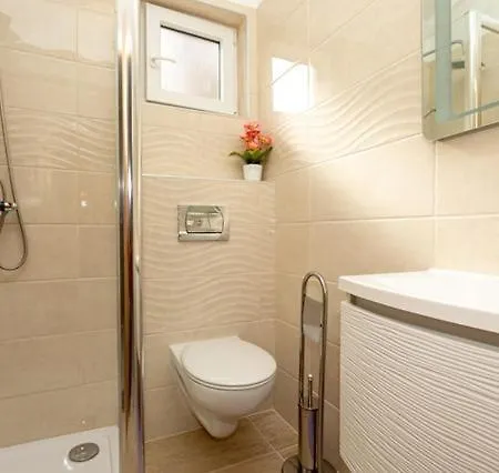 Santima Appartamento Baška