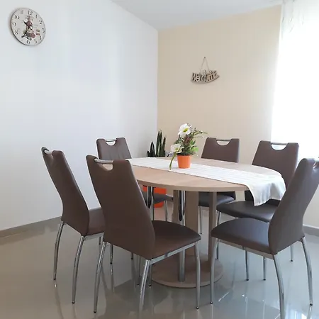 Apartament Santima