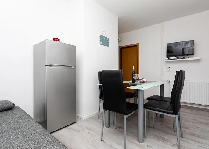 Apartment Santima