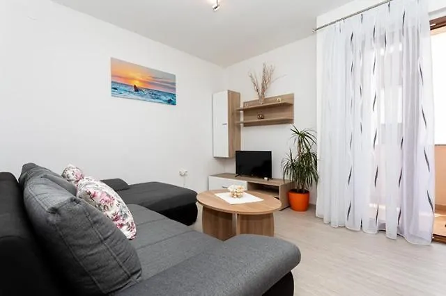 Santima باشْكا